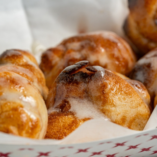 Cinnamon Knots